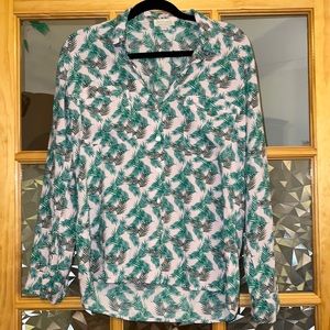 Summery Palm leaf button down shirt